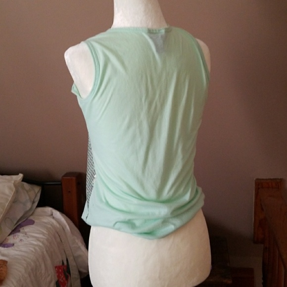 Tank - Picture 3 of 3